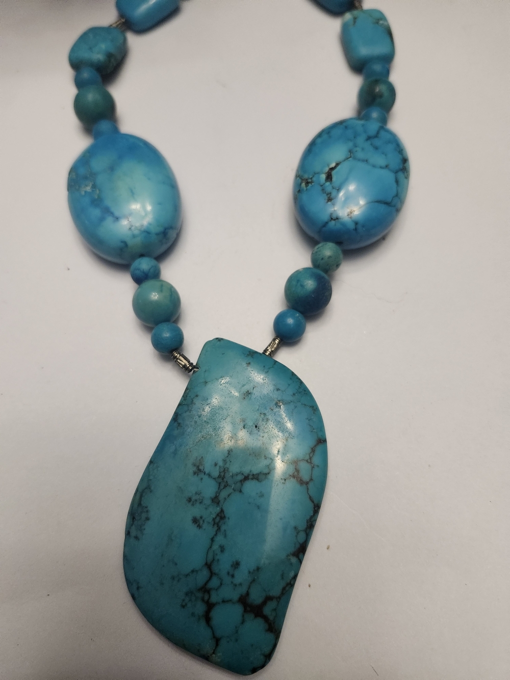 Turquoise Stone Pendant Necklace - Blue Beaded Women’s Jewelry 32 Inch